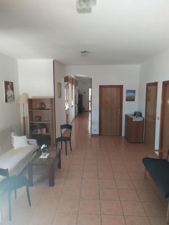 Casa La Rosa Tutto A Portata Di Mano Apartamento Marina di Ragusa Exterior foto